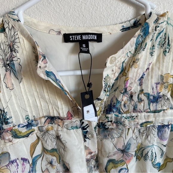 NWT Steve Madden Faith floral cream colored dress - Picture 5 of 7